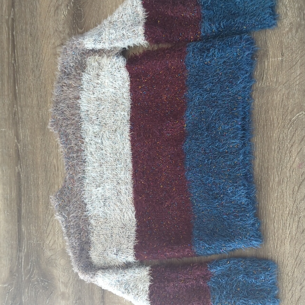 Girls sweater